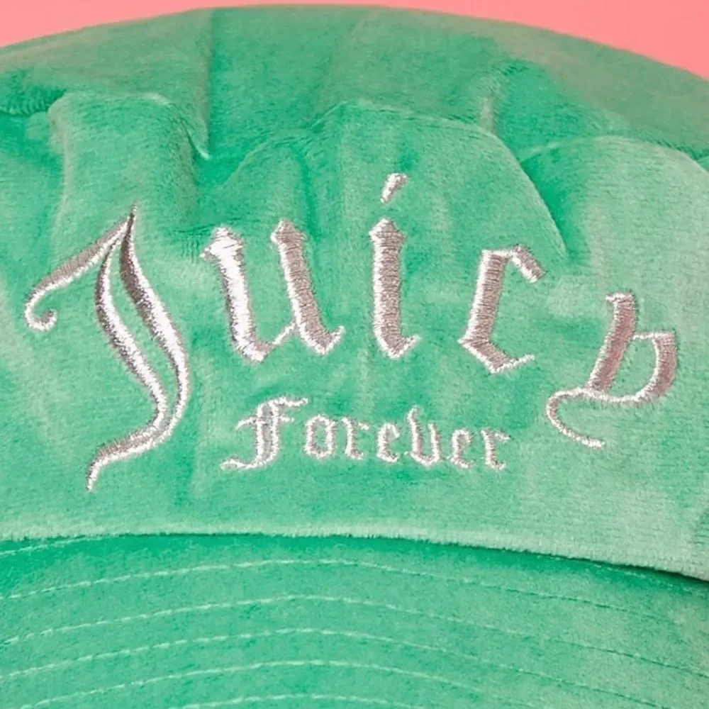 NWT Juicy Couture ribbed woven Bucket Hat Front embroidery channel-stitched brim